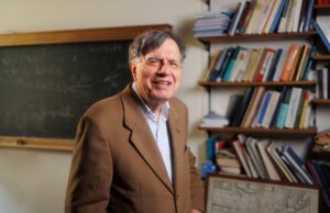 Giorgio Parisi conquista il Premio Stintino 2024