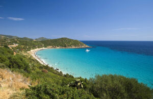 Quartu conquista tre Bandiere Blu: è l’unica meta nel Cagliaritano