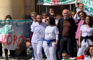 Gli Oss verranno stabilizzati: la protesta chiude dopo 105 giorni