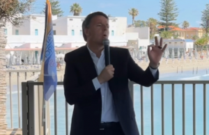 “Zitto, buffone”: Matteo Renzi contestato a Cagliari