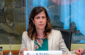 Rinnovabili, Todde: “Regole certe, impianti dove vogliamo noi”