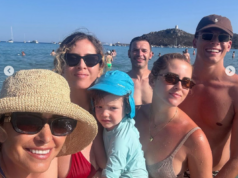 La famiglia Ferragni è in Sardegna, ma Chiara non c’è