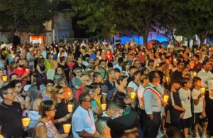 San Sperate, fiaccolata per Francesca Deidda: in 2mila per dire stop alla violenza