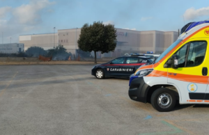 Grande paura a San Gavino: incendio a ridosso dell’ospedale