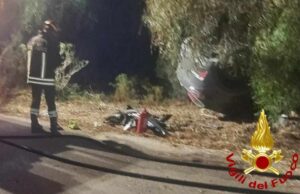 Brutto incidente all’isola di Caprera, auto si ribalta e finisce su una pietra