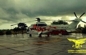 Incendio a Villamassargia: due elicotteri per domare le fiamme elicottero