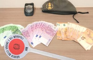 Olbia, fermati in aeroporto con 82mila euro in contanti non dichiarati