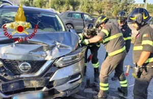 Ozieri, schianto tra due auto: tre persone in ospedale