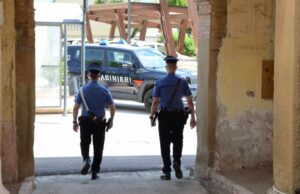 Monserrato, maltrattamenti alla moglie: braccialetto elettronico per un 56enne