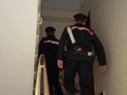 “Pronto Carabinieri? Sono in pericolo”, ma in casa nascondeva droga: arrestato