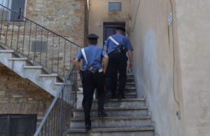 Elmas, aggredisce la moglie davanti alle figlie: arrestato un 45enne