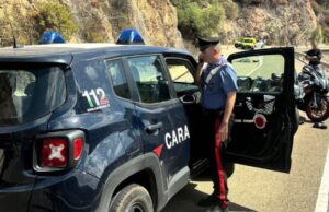 Tragedia sulla ss125, moto contro guard-rail: muore un 62enne