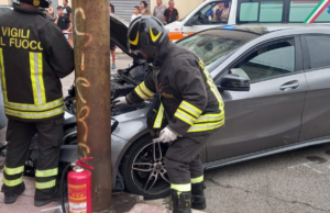 Violento scontro tra auto a Macomer: una persona in codice rosso