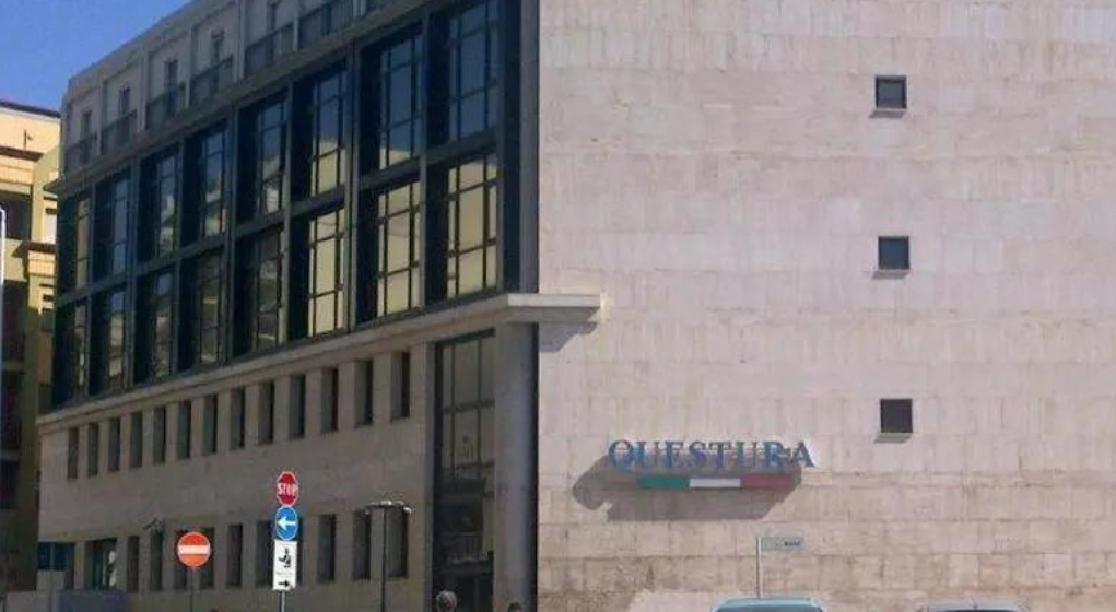 Propaganda terroristica russa su Telegram: arrestato 18enne cagliaritano