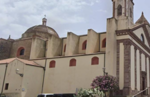 Il parroco va cacciato: clamorosa iniziativa a Tresnuraghes