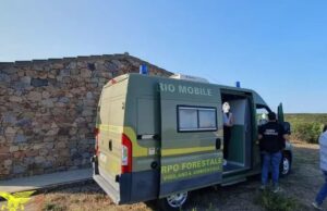 Hotel abusivo a Pula, attuata la confisca dell’immobile corpo forestale