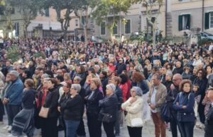 La voce di Nuoro contro la violenza: in migliaia in corteo