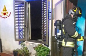 Cabras, scoppia un incendio in un’abitazione: due turisti salvano un 66enne