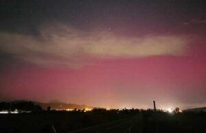 Sardegna col naso all’insù, lo spettacolo dell’Aurora Boreale incanta l’Isola