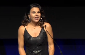 Festa del Cinema, show di Geppi Cucciari che imita il ministro Giuli