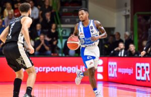 Dinamo, non basta un grande Bibbins: Trento passa 84-81