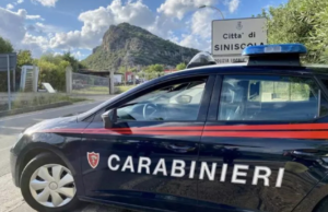 Torpè, lite per motivi sentimentali: minaccia la rivale con una pistola