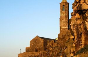 Castelsardo, i ladri colpiscono la Cattedrale: sottratti migliaia di euro e gioielli