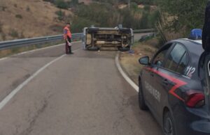 Villasimius, urta il guardrail e si ribalta: turista tedesca in codice rosso