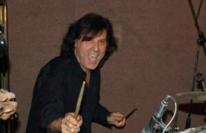 Lutto nel mondo della musica sarda, addio a Mario Fabiani