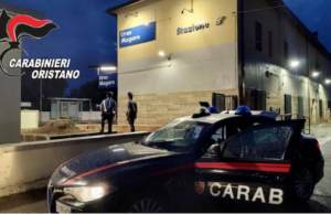 Calci e pugni al capotreno: denunciato 50enne cagliaritano