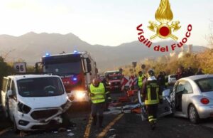 Siniscola, tremendo incidente coinvolge tre auto: gravi i conducenti