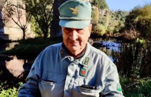 Vergogna a Fordongianus: 7 cuccioli di maremmano gettati da un ponte