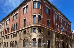 Cagliari, cibo ammuffito alla mensa della scuola Satta: ira del Comune