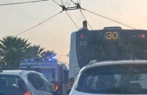 Tamponamento in viale Marconi: traffico bloccato per ore