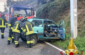 Nuoro, nuova tragedia sulla strada: anziano muore in uno scontro