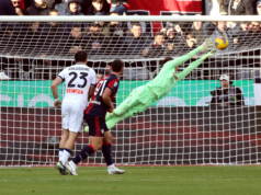 Carnesecchi para tutto, al Cagliari negato un rigore: l’Atalanta vince 1-0
