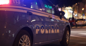 Cagliari, violenze e minacce alla pizzeria rivale: 5 arresti | Video