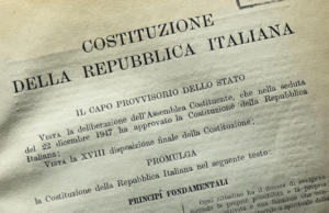 Arzachena, regalo di Natale per i neo 18enni: la Costituzione italiana