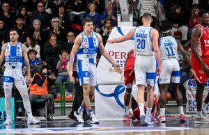 La Dinamo paga il solito terzo quarto: Reggio Emilia passa a Sassari