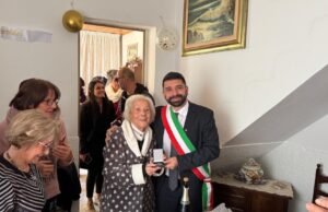 Giornata speciale a Cagliari: festa per i 100 anni di Vittoria Secci