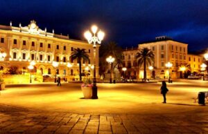 Notte di follia a Sassari: furiosa rissa fuori da un locale