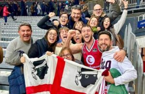 Spissu, l’affetto dei sardi non ha confine: per lui in Spagna sventolano i 4 Mori