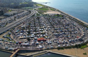 Cagliari, il Mercatino Cuore visto da una spettacolare prospettiva