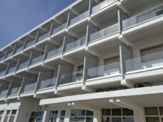 Cagliari, nuovo look per l’Ospedale Marino: completata la facciata