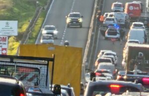 Sestu, maxi tamponamento a catena sulla 131dir: traffico in tilt