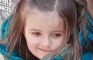 Villanova Monteleone, folla smisurata per l’addio alla piccola Natalie