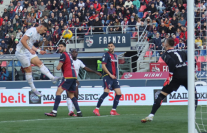Bologna-Cagliari 2-1, le pagelle: Felici ingenuo, i cambi confondono