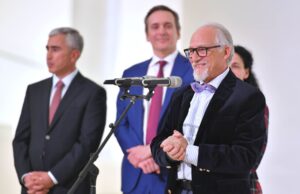 Baku, una grande mostra raccoglie le sculture di Giuseppe Carta