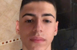 Lacrime e dolore a Sestu: addio al 19enne Yuri Loi