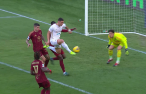 Roma-Cagliari 1-0, le pagelle: Piccoli sbatte su Svilar, Viola in affanno